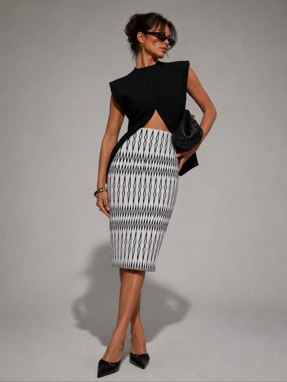ZARA Black White Geometric Knit Pencil Midi Skirt Size M Mod Retro Chic